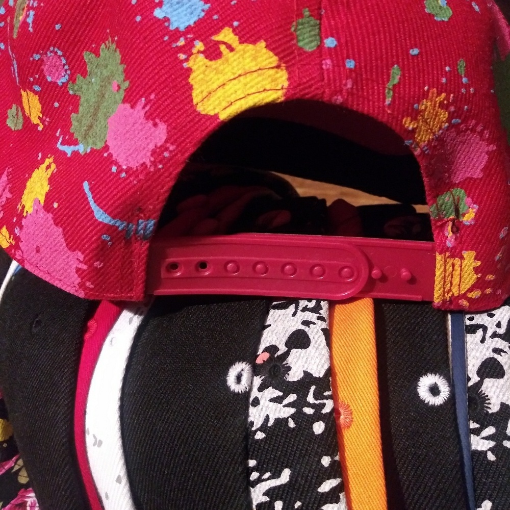 Snapback caps - Picture 2 of 4